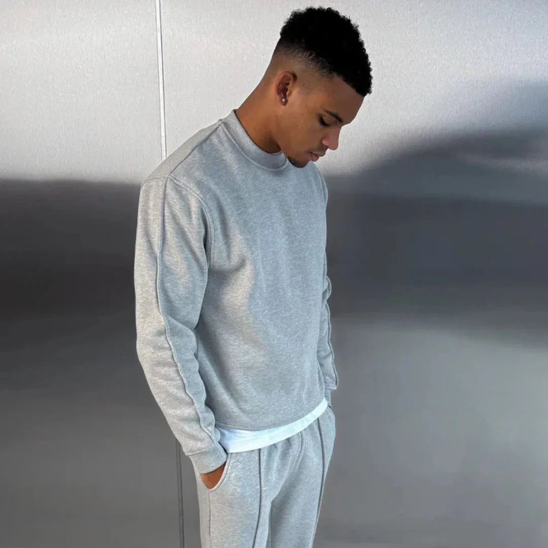 Essential Crew Sweatshirt